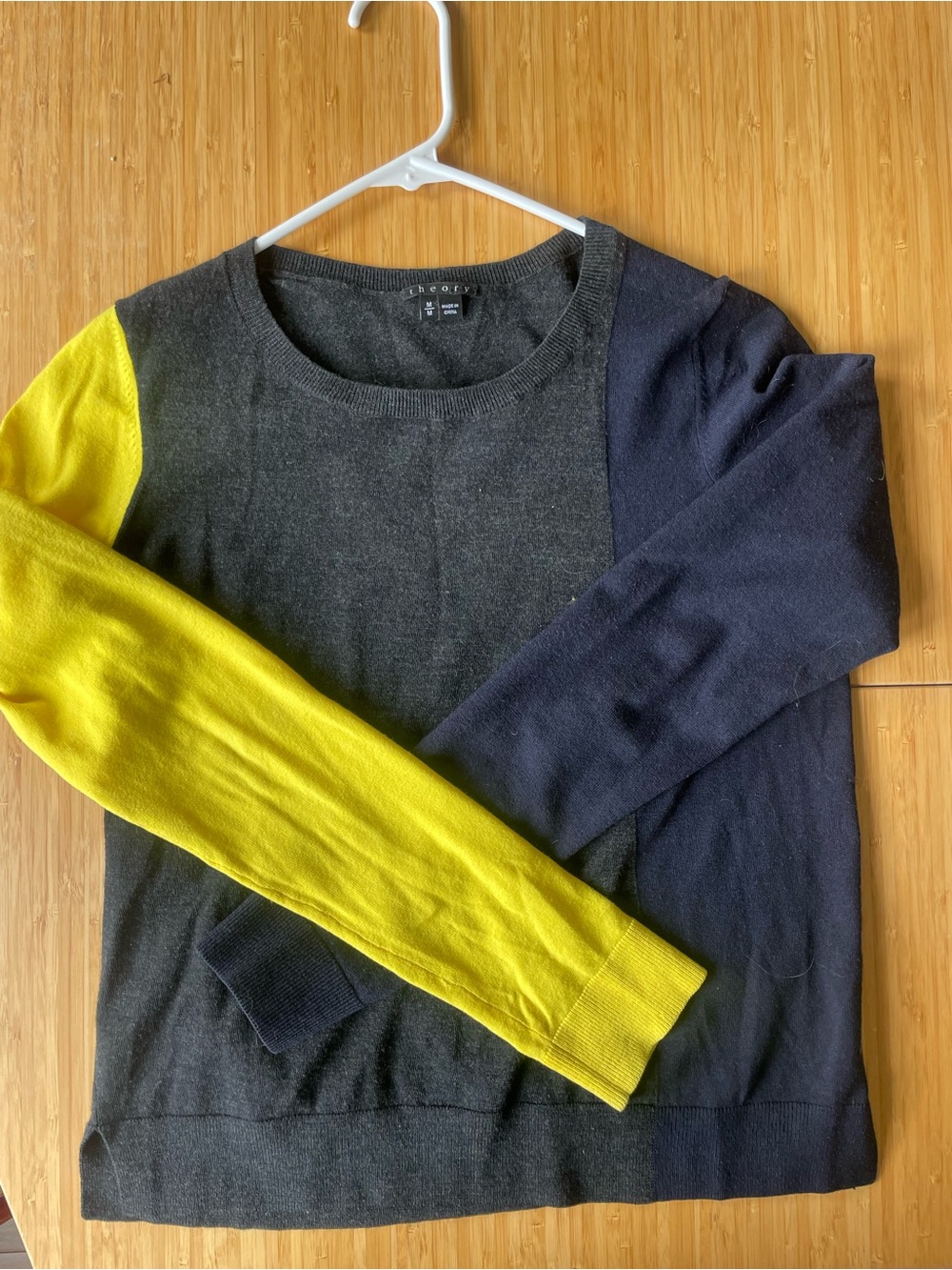 Theory Color Block Crewneck Sweater in Black, Navy & Yellow - Medium